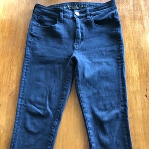 American Eagle Hi-Rise Jegging